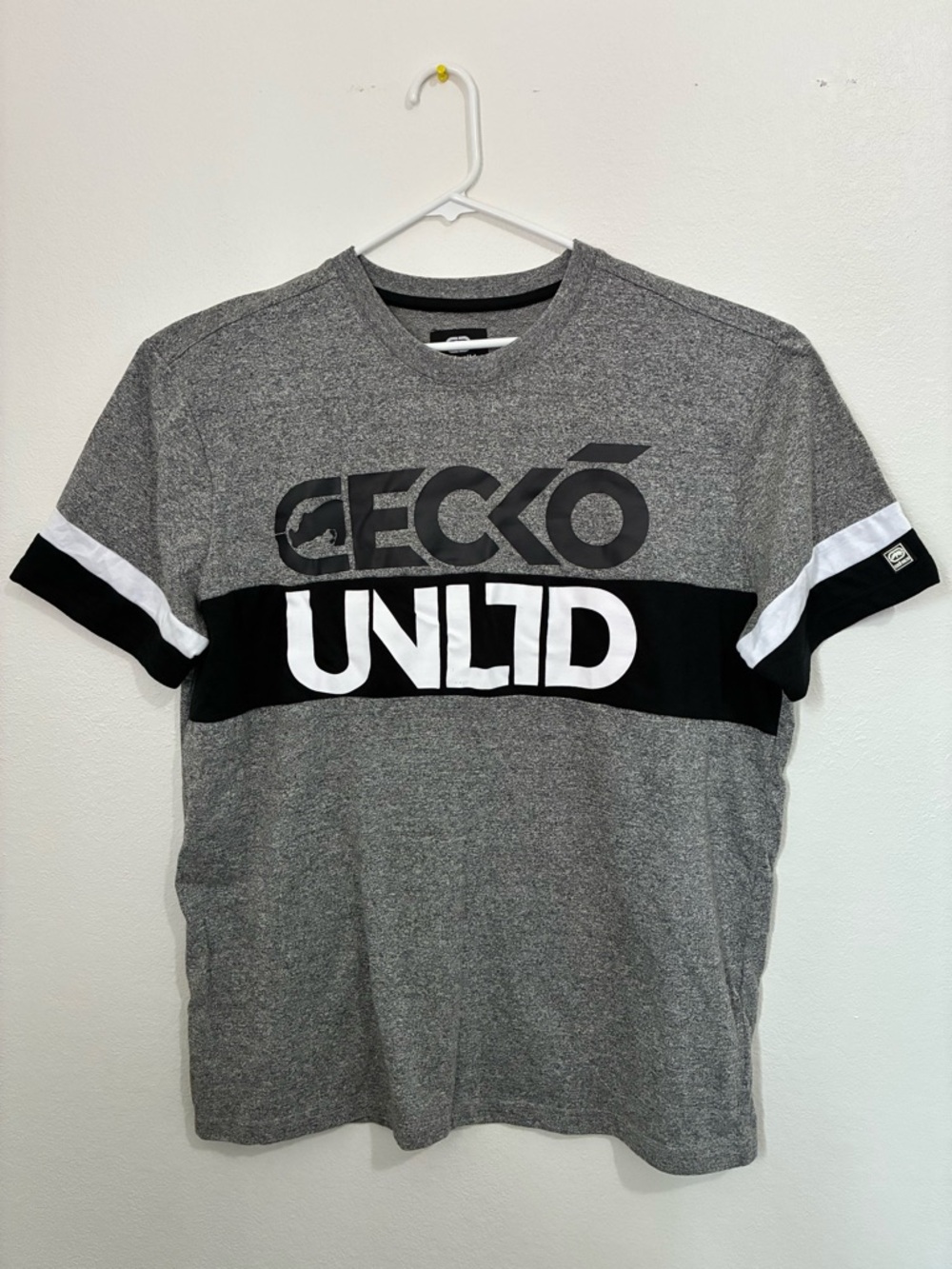 Ecko Unlimited Gray Tee with Black & White Logo Band